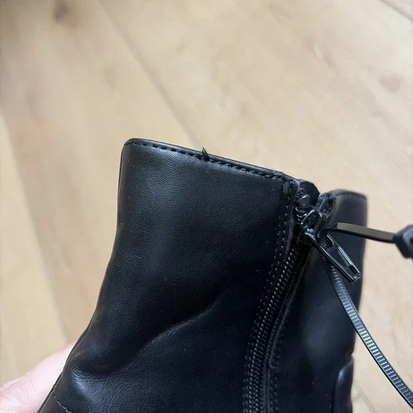 Sz 7.5 Madden Girl Women's Platform Boots Y2k Chunky High Black Block Heel Grace - Picture 10 of 10